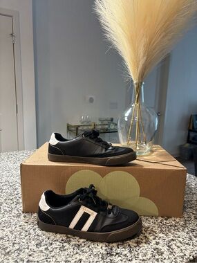 Women’s Black Casual Sneakers with White Accents